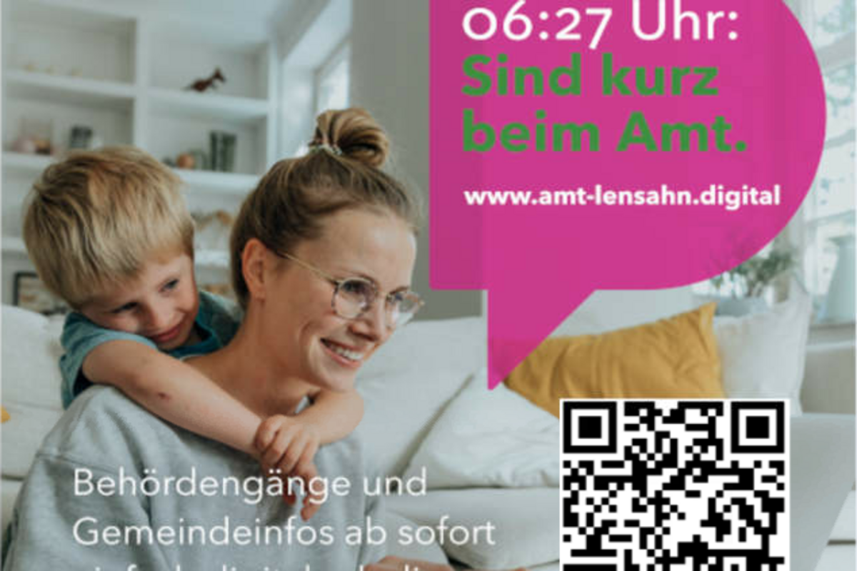 Eine junge Frau mit Kind auf dem Arm verweist auf das Bürgerportal