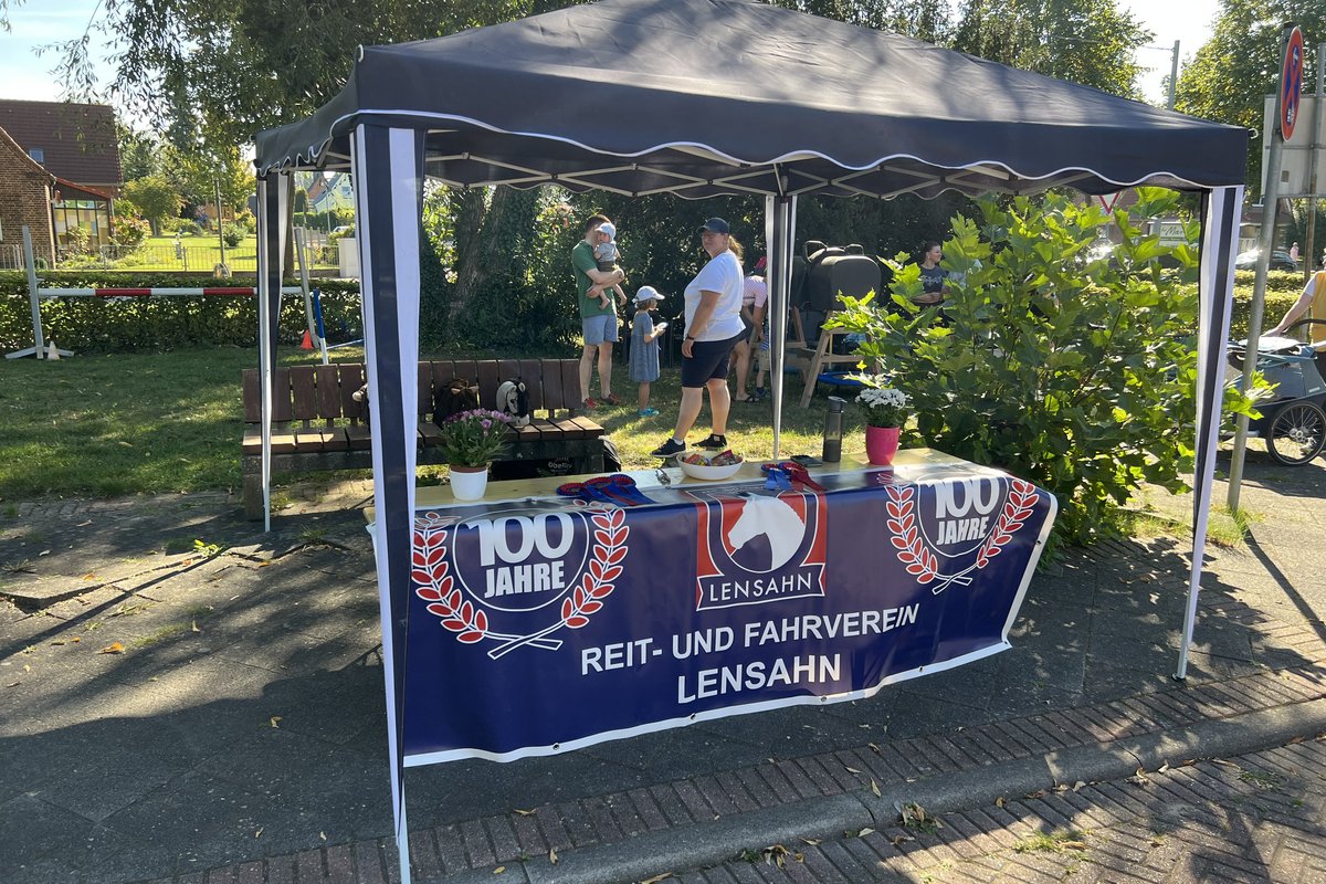 Stand des Reit- und Fahrvereins Lensahn auf dem Fest der Vereine und Verbände 2023
