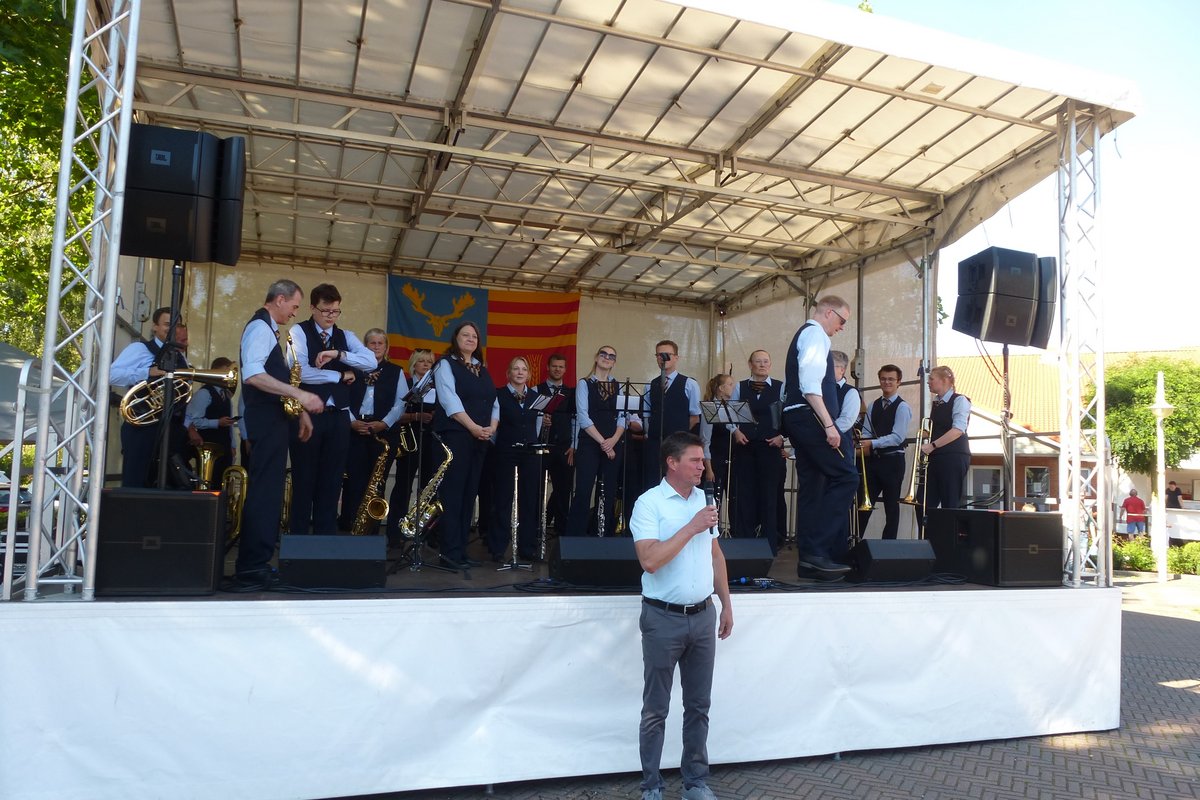 Eröffnung des Festes der Vereine und Verbände durch Bürgermeister Michael Robien